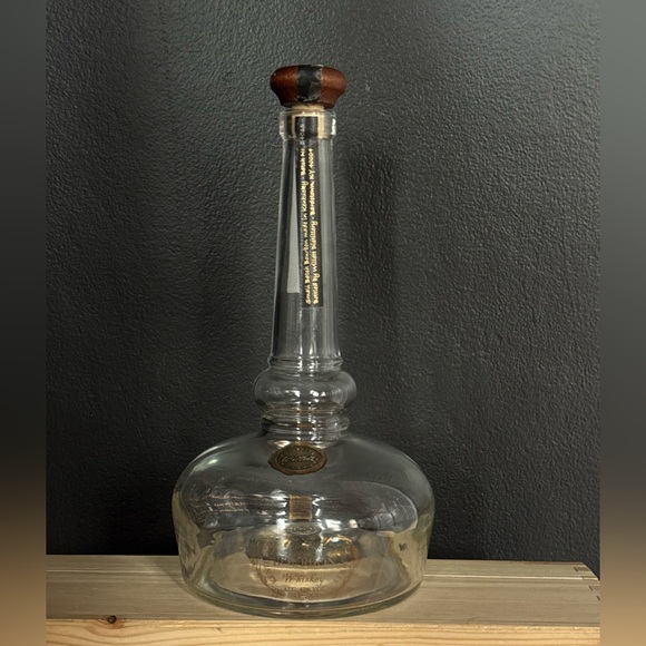 Willet Pot Still Reserve Bourbon EMPTY BOTTLE - Picture 4 of 5